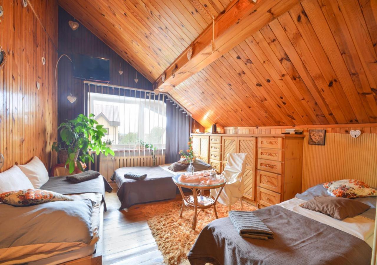 Hostel Dom Tu I Teraz Lublin Exteriér fotografie
