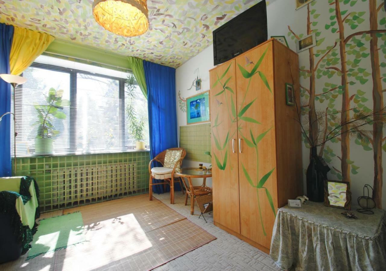 Hostel Dom Tu I Teraz Lublin Exteriér fotografie